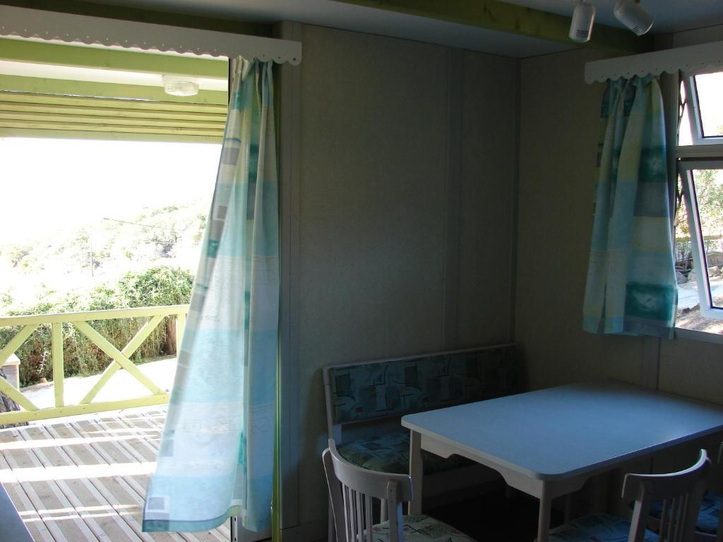 Auberge Ferayola Galeria  Room photo